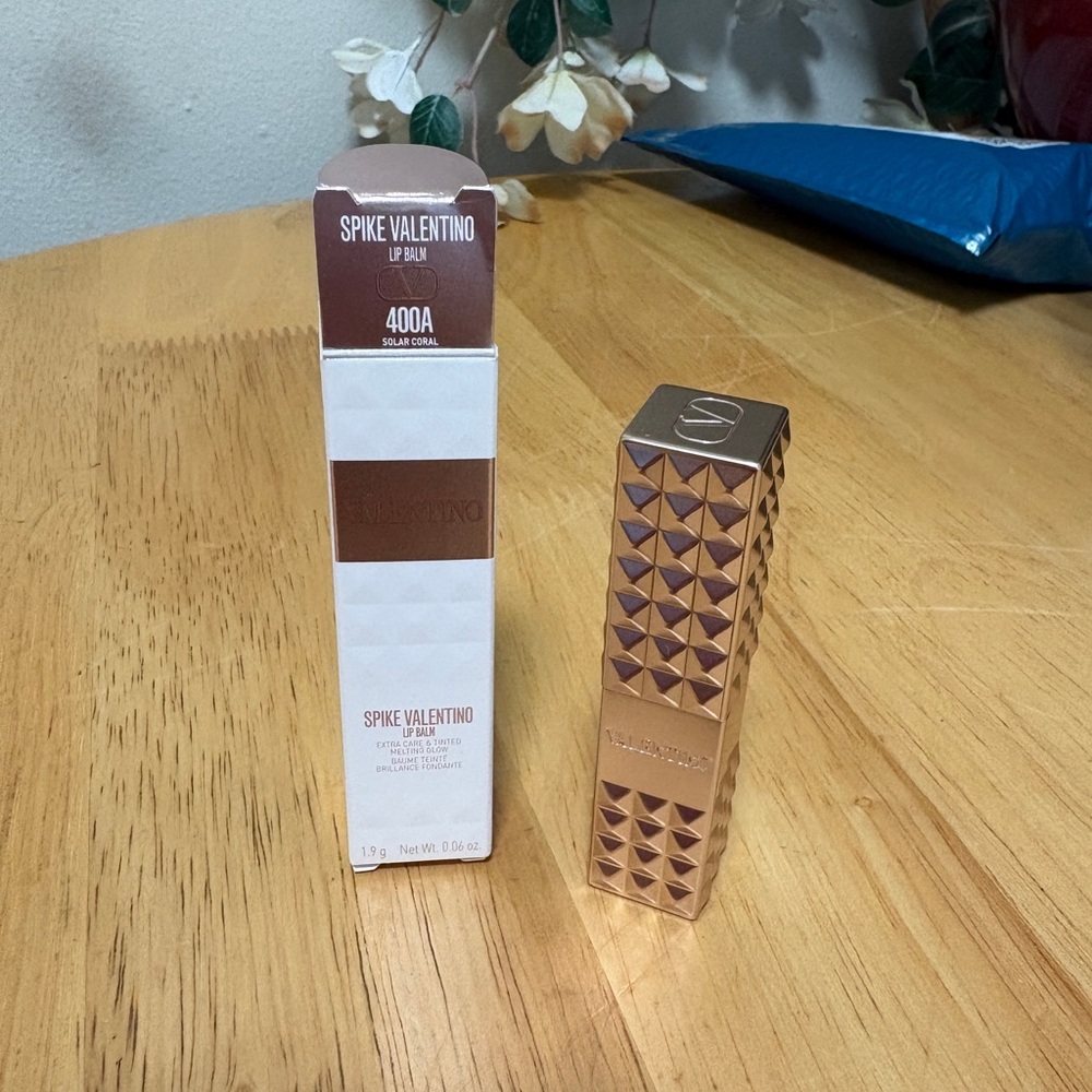 Valentino ~ Spike Valentino Lip Balm~CHOOSE YOURS! ~BNIB, AUTHENTIC 0.06oz, NEW - Picture 10 of 12